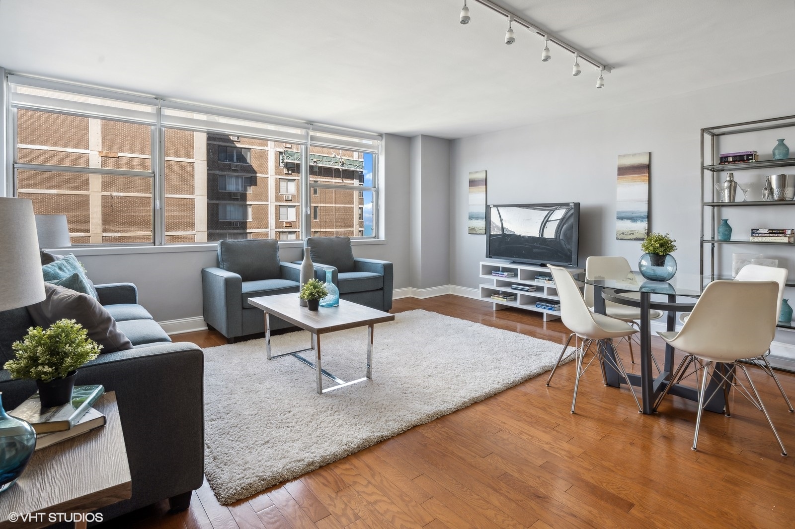 6301 N Sheridan 19D, Chicago, IL